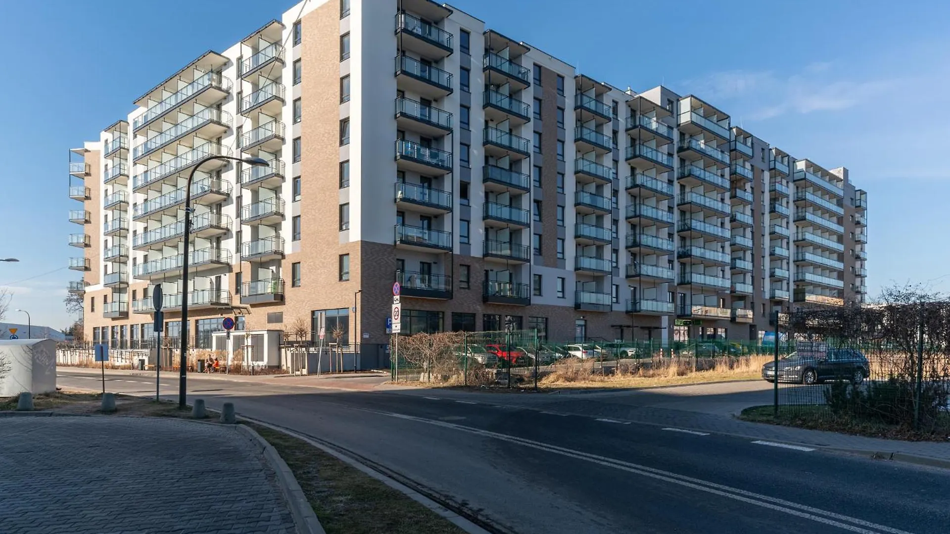 Nowy Komfortowy Apartament Warszawa Wiktoryn 6A, Tv Smart, 72