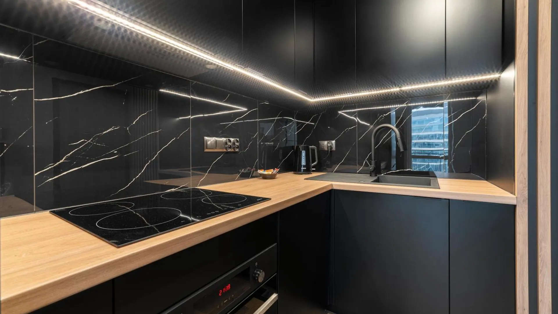 Nowy Komfortowy Apartament Warszawa Wiktoryn 6A, Tv Smart, 72