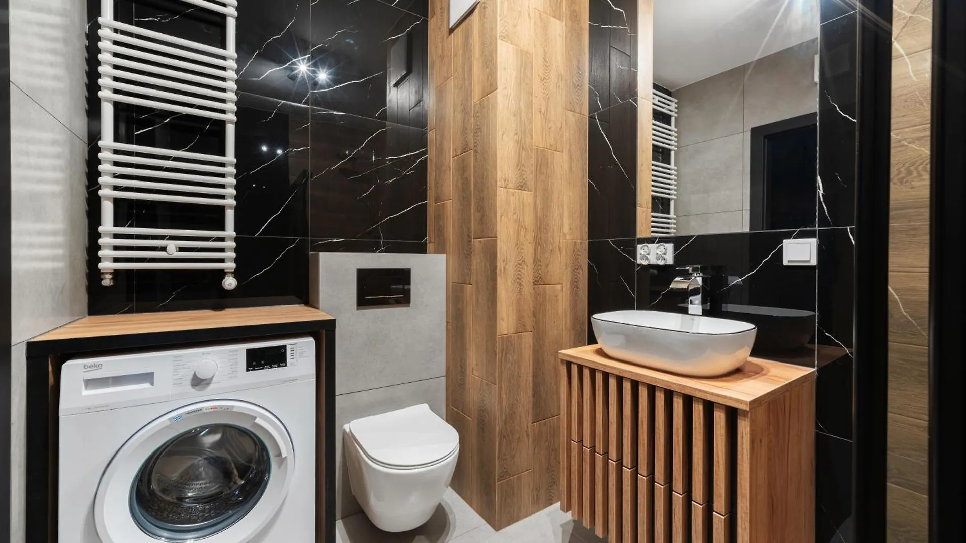 Nowy Komfortowy Apartament Warszawa Wiktoryn 6A, Tv Smart, 72